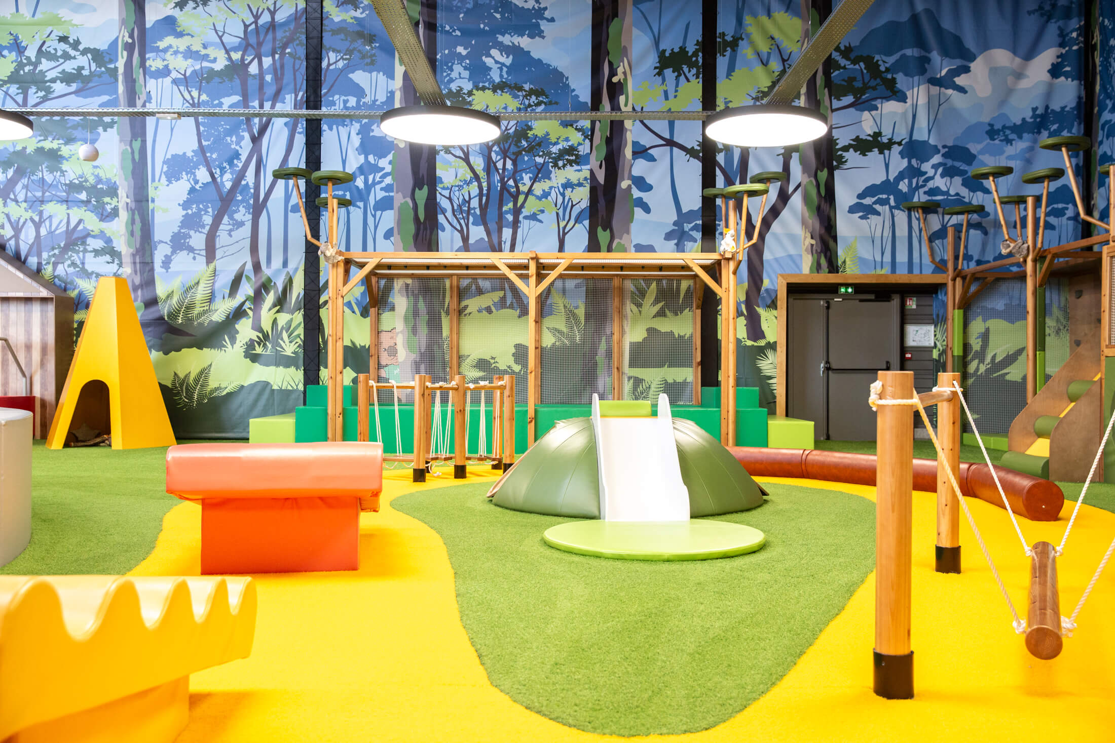 Aire de jeux Caen intérieure pour enfants Jokoani